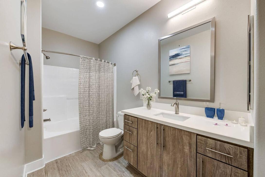 Woodland Hills Luxury Apt 2 Bed Ca Los Angeles Exterior foto